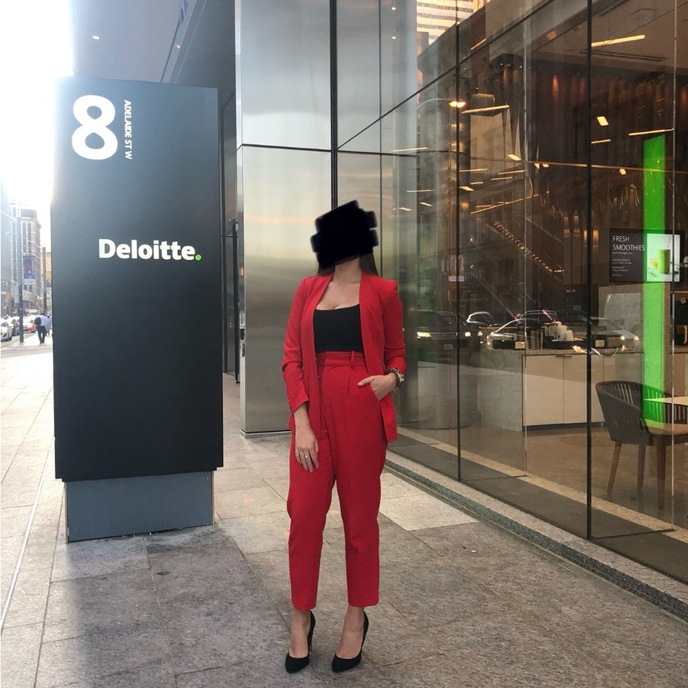 ZARA Red Tailored Suit Set (Blazer + Trousers) – Size S